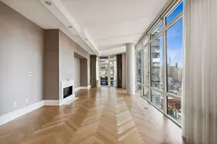 305 E 85th St, New York City, NY 10028 - Photo 5