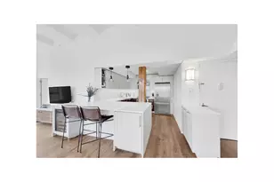 20 Henry St, New York City, NY 11201 - Photo 3