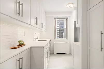 300 E 40th Street #27B, New York City, NY 10016 - Photo 11