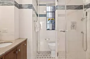 40/50 E 10th St, New York, NY 10003 - Photo 9