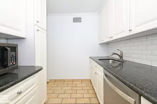 235 E 87th St, New York City, NY 10128 - Photo 11