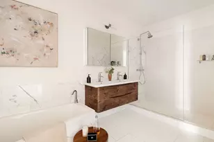 515 Broadway, New York City, NY 10012 - Photo 11