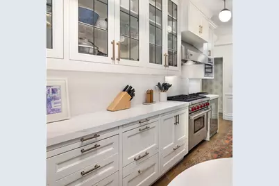 470 W End Avenue #4A, New York City, NY 10024 - Photo 5