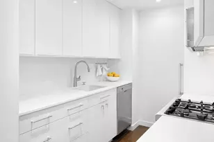 130 E 63rd St, New York City, NY 10065 - Photo 7