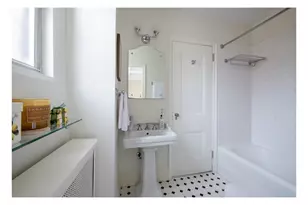 155 E 72nd St, New York City, NY 10021 - Photo 11