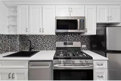 235 E 73rd Street #3G, New York, NY 10021 - Photo 3