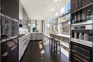 20 W 53rd St, New York, NY 10019 - Photo 5