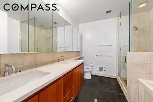 255 Hudson St, New York City, NY 10013 - Photo 3