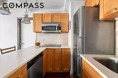 25 Tudor City Place #1611, New York City, NY 10017 - Photo 3