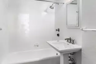350 W 57th St, New York City, NY 10019 - Photo 7