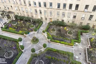 350 W 57th St, New York City, NY 10019 - Photo 3