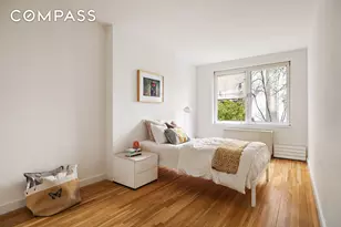 39 E 75th St, New York City, NY 10021 - Photo 9