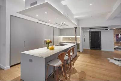 241 W 36th Street #8, New York, NY 10018 - Photo 7