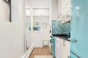 788 9th Ave, New York City, NY 10019 - Photo 9