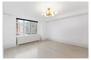 21 E 61st St, New York City, NY 10065 - Photo 7