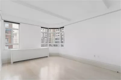 21 E 61st Street #9C, New York City, NY 10065 - Photo 9