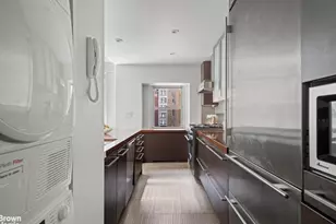 201 E 79th St, New York City, NY 10075 - Photo 9