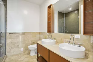 250 E 49th St, New York City, NY 10017 - Photo 5