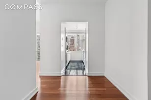 60 E 55th St, New York City, NY 10022 - Photo 7