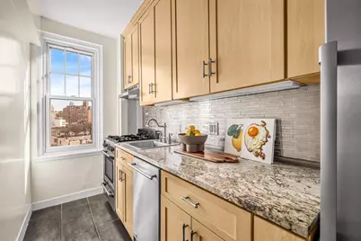 302 W 12th Street #10H, New York, NY 10014 - Photo 5