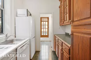 311 W 84th St, New York City, NY 10024 - Photo 11