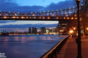 530 E 72nd St, New York City, NY 10021 - Photo 17