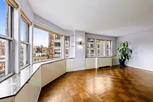 174 E 74th St, New York City, NY 10021 - Photo 3