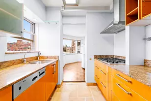 174 E 74th St, New York City, NY 10021 - Photo 5