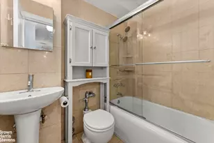 32 Gramercy Pk S, New York City, NY 10003 - Photo 3