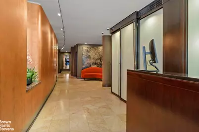 32 Gramercy Park S #5F, New York City, NY 10003 - Photo 13