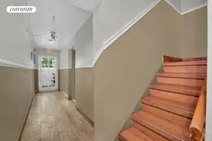 11-46 Welling Ct, New York City, NY 11102 - Photo 17