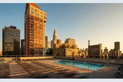 300 E 40th Street #12-E, New York City, NY 10016 - Photo 11