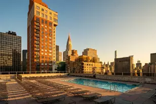 300 E 40th St, New York City, NY 10016 - Photo 11