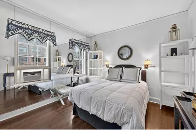 203 E 72nd Street #3N, New York City, NY 10021 - Photo 5