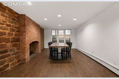 449 Hudson Street, New York City, NY 10014 - Photo 13