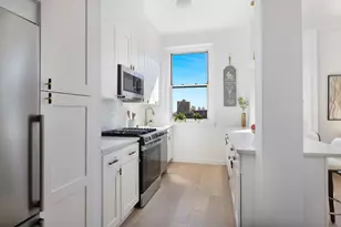 300 W 109th St, New York City, NY 10025 - Photo 5