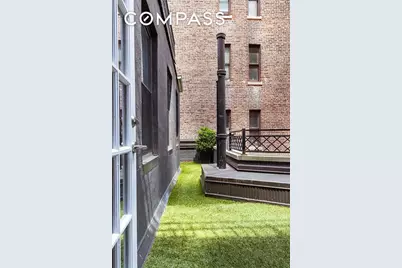 140 W 58th Street #PHA, New York City, NY 10019 - Photo 11