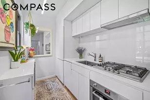 140 W 58th St, New York City, NY 10019 - Photo 9