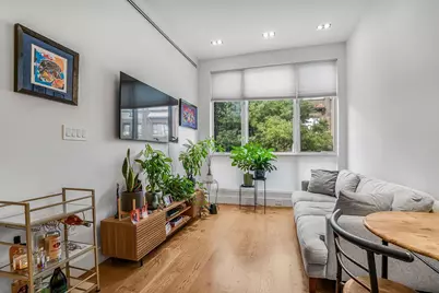 679 Franklin Avenue #202, New York City, NY 11238 - Photo 7