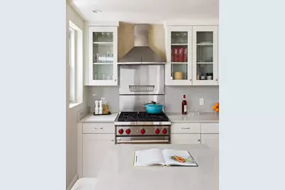 104-106 Bedford Street #6AB5A, New York City, NY 10014 - Photo 3