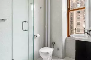 225 W 86th St, New York City, NY 10024 - Photo 15