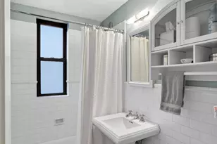 210 W 103rd St, New York City, NY 10025 - Photo 13