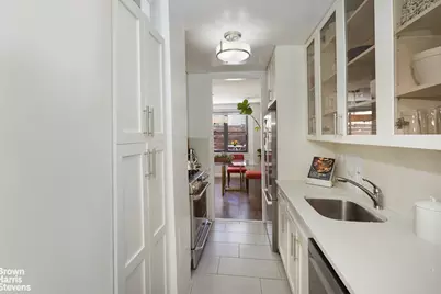 165 W 66th Street #15P, New York City, NY 10023 - Photo 5