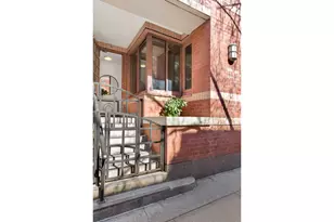 393 W 49th St, New York, NY 10019 - Photo 5