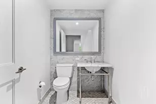225 E 19th St, New York City, NY 10003 - Photo 19