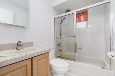 22 Globe Avenue, New York, NY 10314 - Photo 19