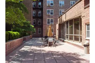 112-20 72nd Dr, New York City, NY 11375 - Photo 17