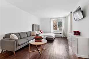 112-20 72nd Dr, New York City, NY 11375 - Photo 3