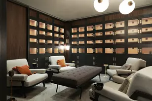 252 South St, New York City, NY 10002 - Photo 15