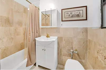 142 E 49th Street #3D, New York City, NY 10017 - Photo 5